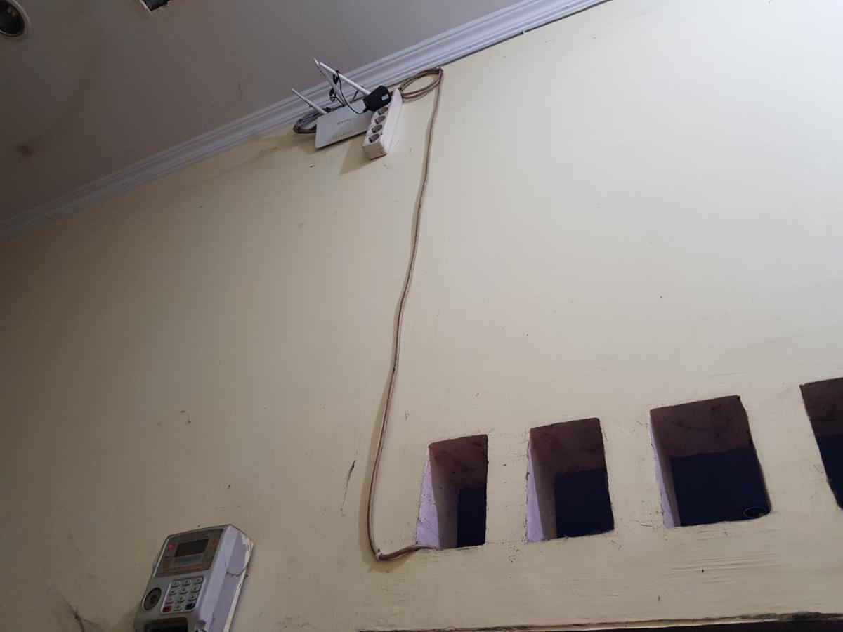Oyo 93162 Cempaka Syariah Hotel Медан Екстериор снимка